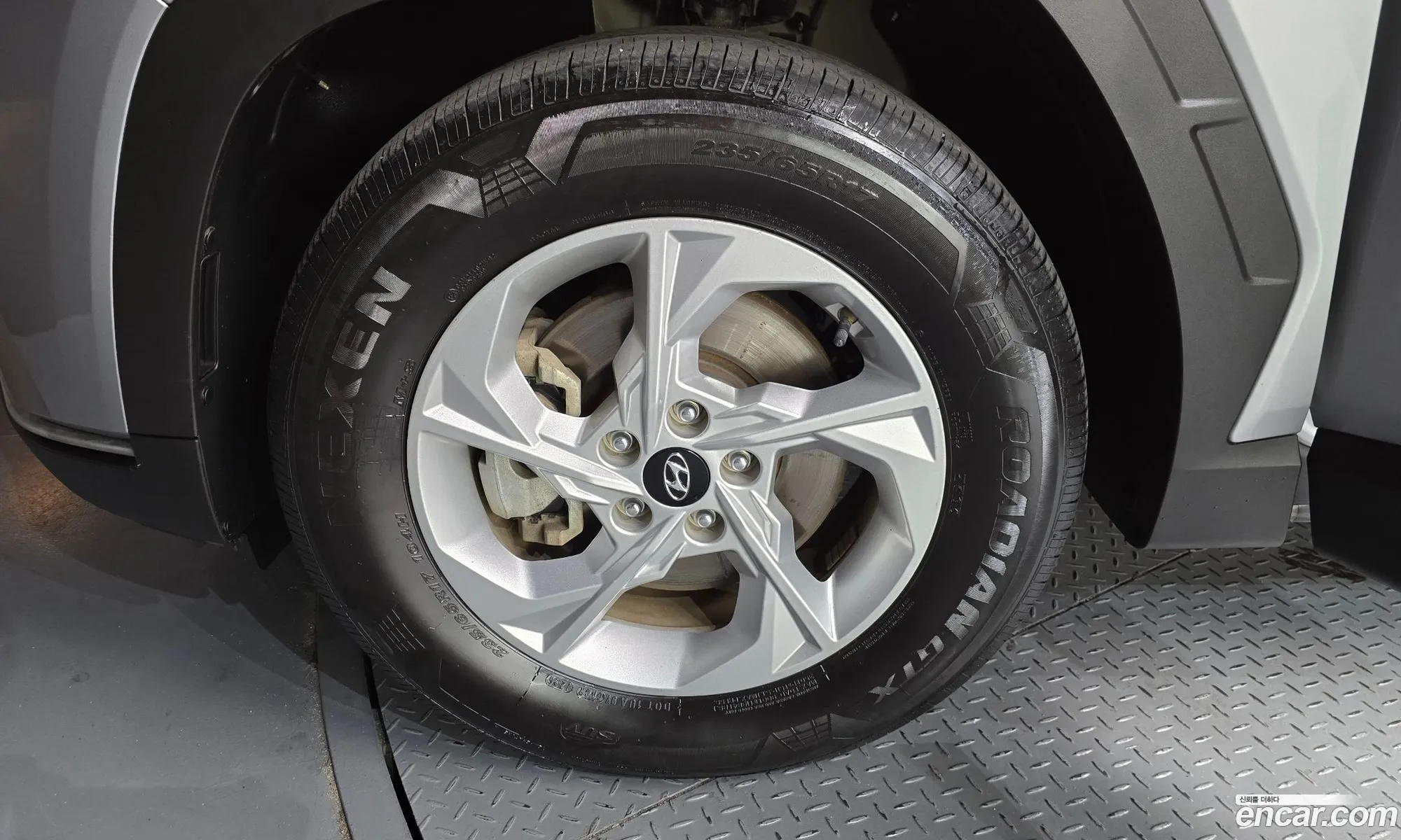 Hyundai Tucson 2022 — 25