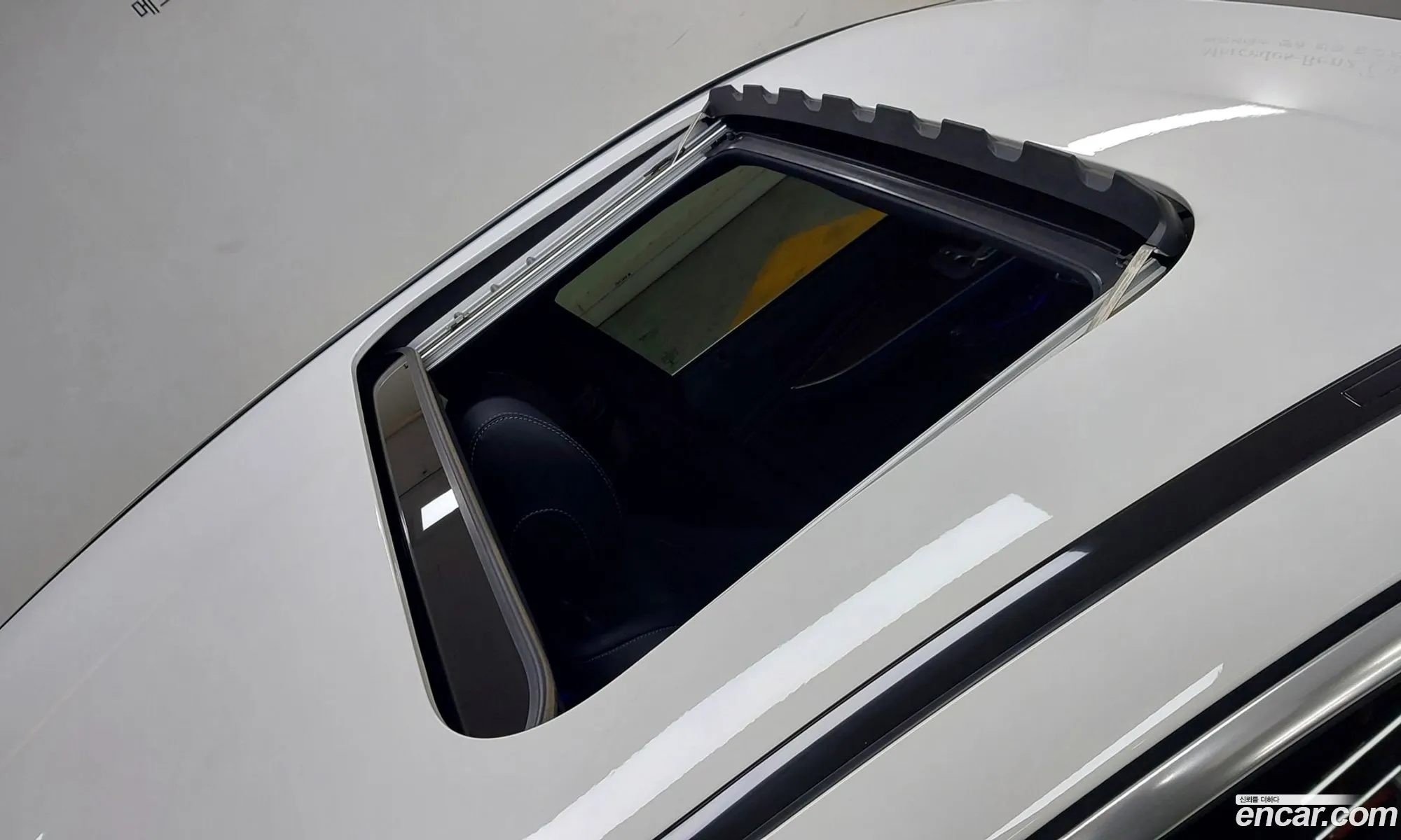Mercedes-Benz E-Class W213 2022 — 16
