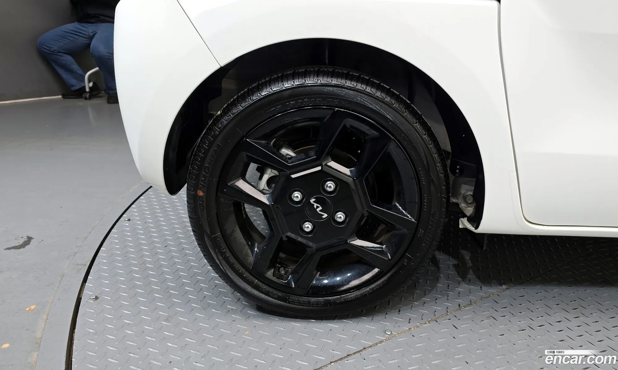 Kia Kia Ray 2024 — 24
