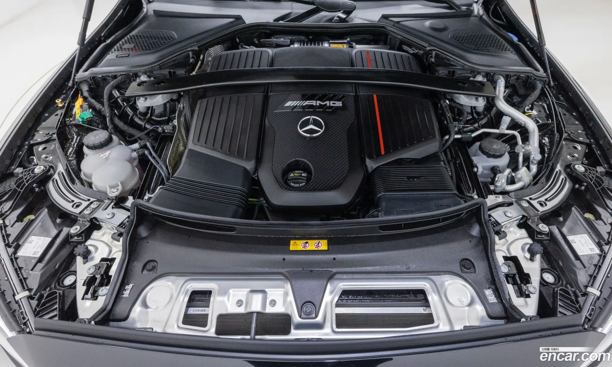 Mercedes-Benz E-Class W214 2025 — 20
