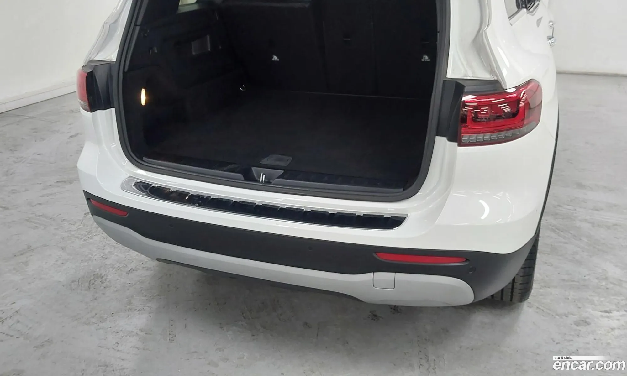 Mercedes-Benz GLB-Class X247 2021 — 20