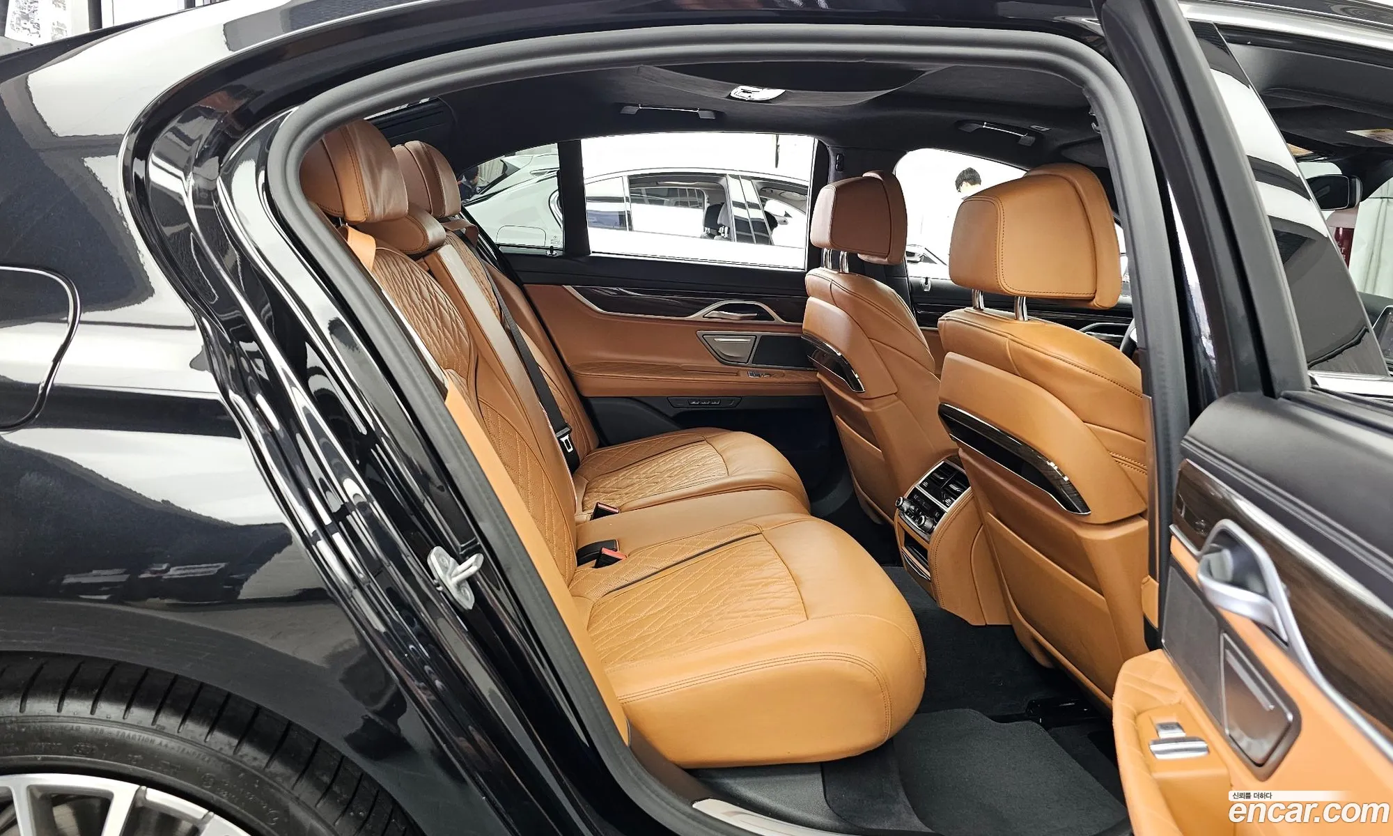 BMW 7 Series 2021 — 7