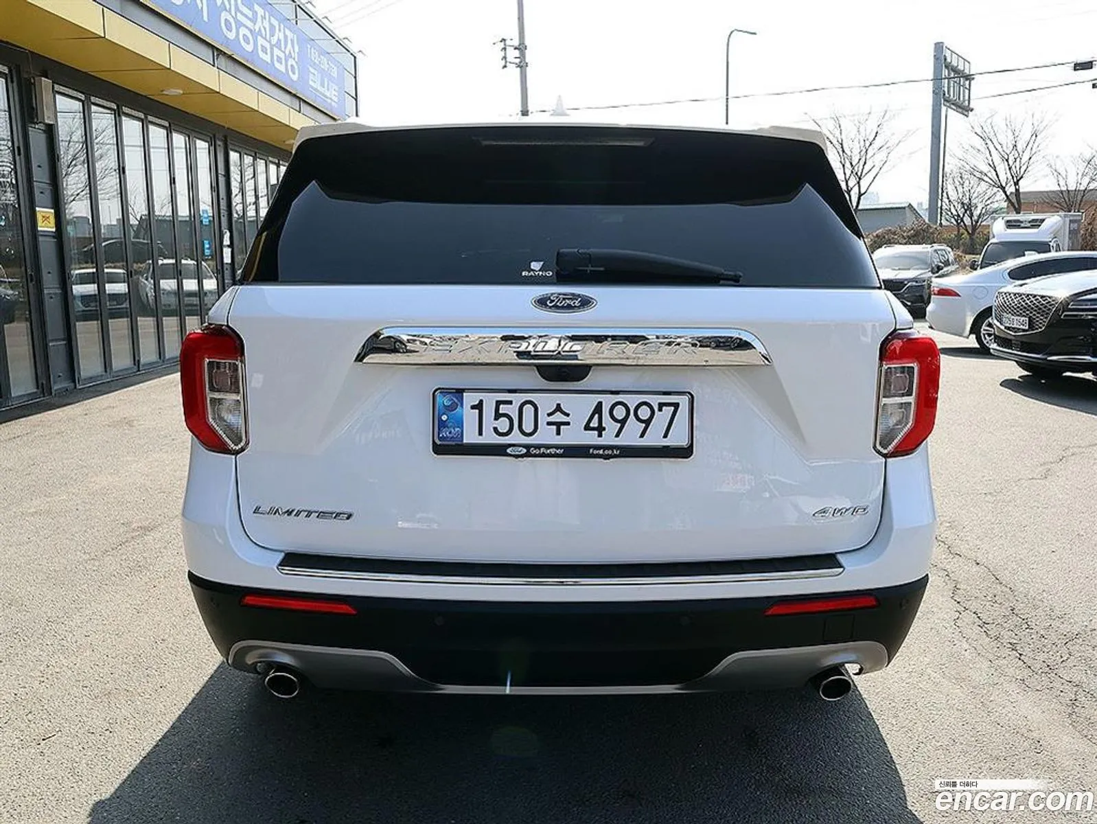 Ford Explorer 6th Gen 2021 — 11