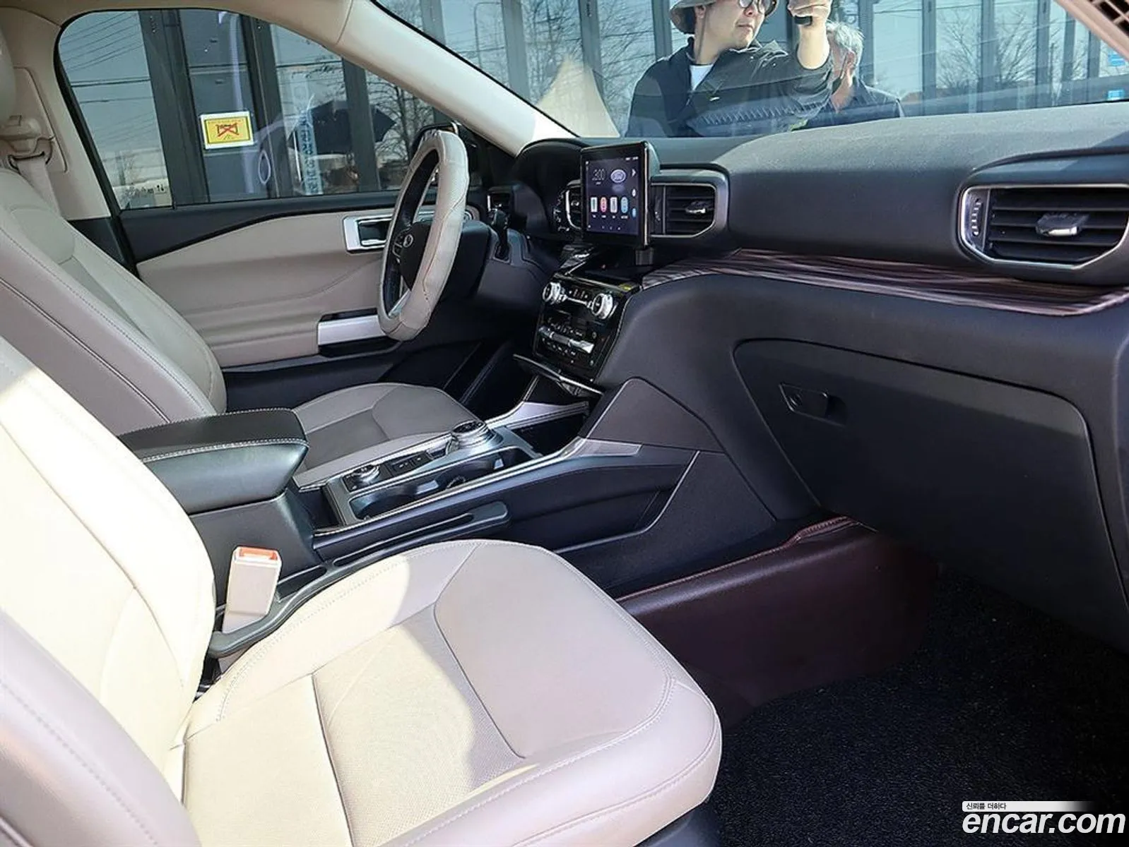 Ford Explorer 6th Gen 2021 — 18