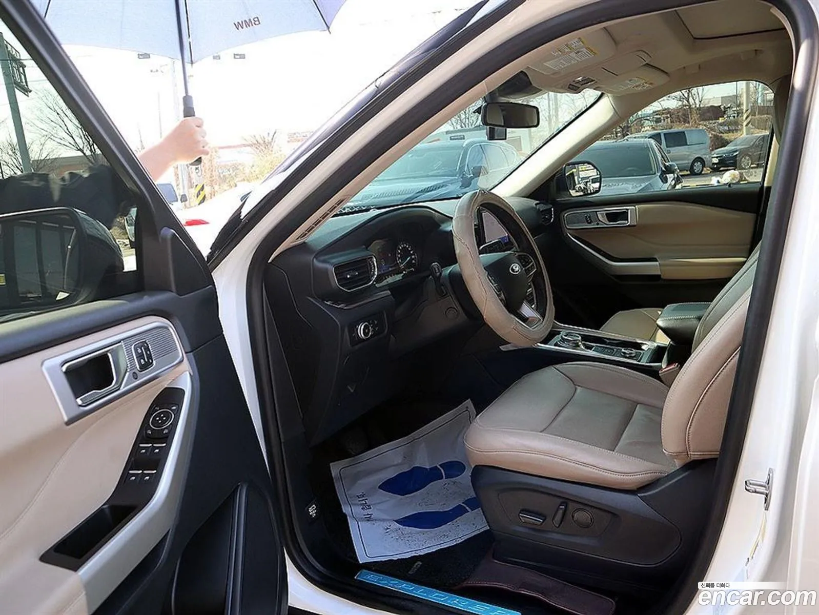Ford Explorer 6th Gen 2021 — 3