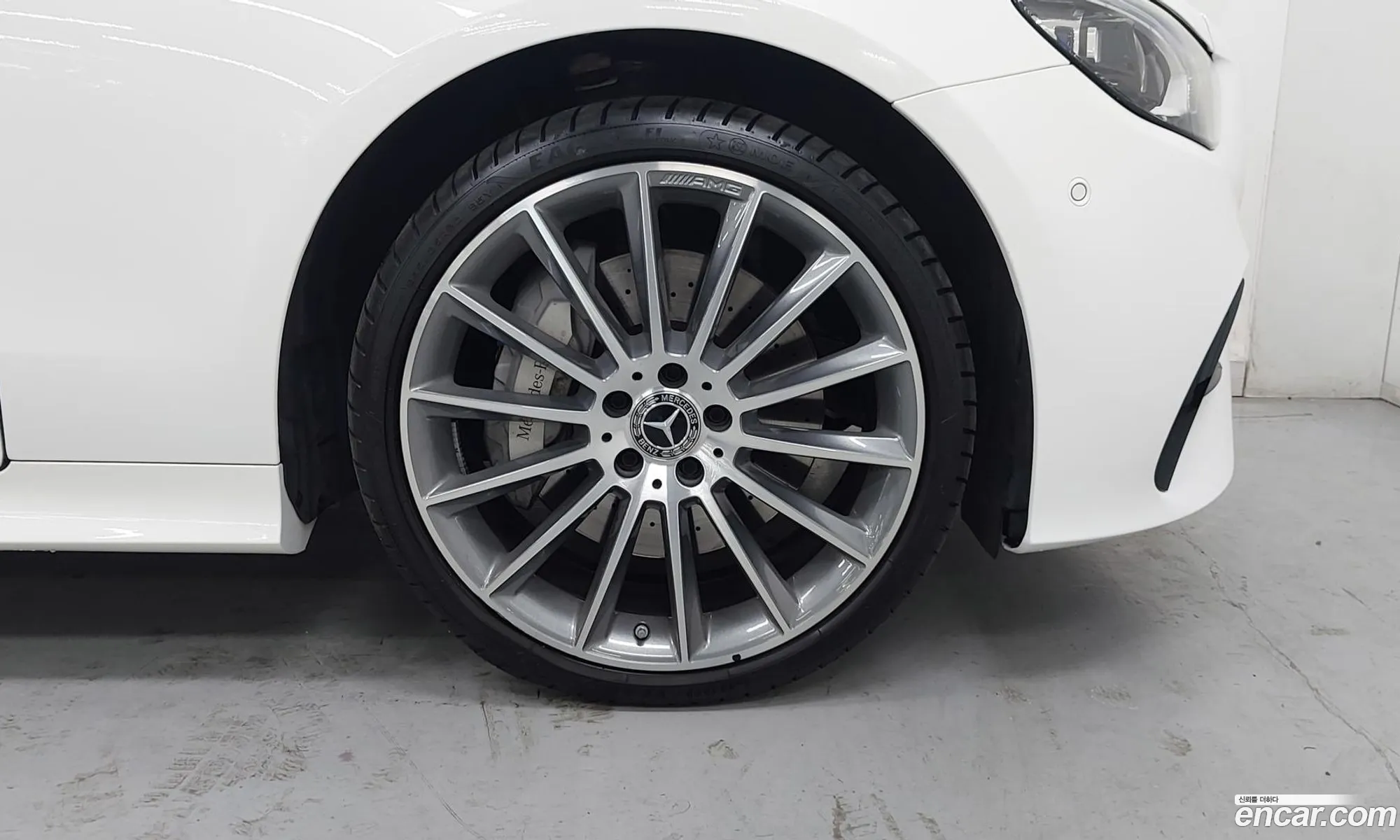 Mercedes-Benz E-Class W213 2023 — 7