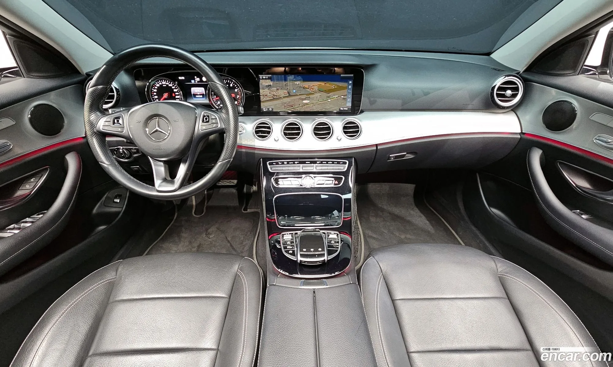 Mercedes-Benz E-Class W213 2017 WDDZF4CB5HA148201 — 4