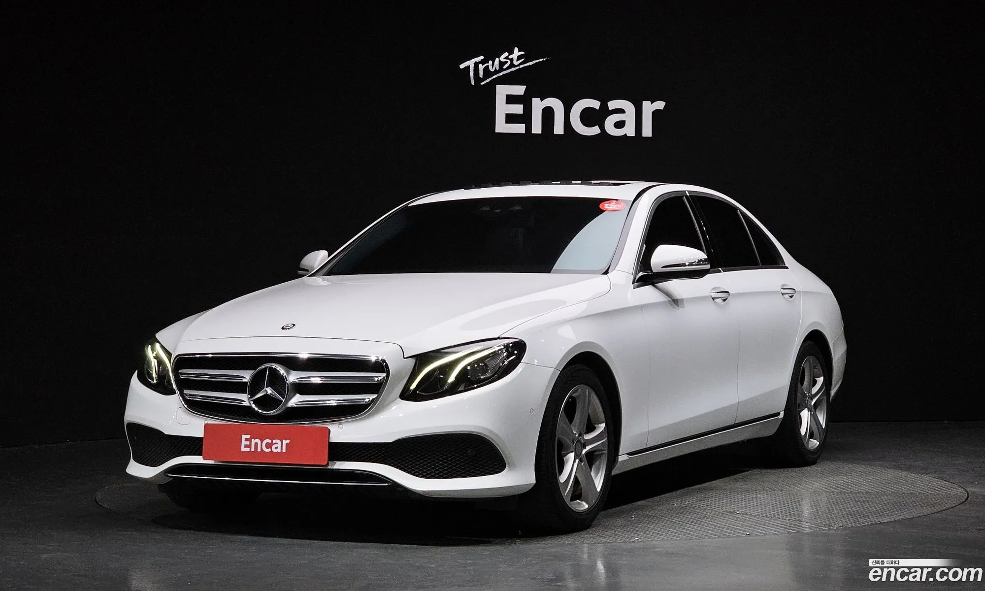 Mercedes-Benz E-Class W213 2017 WDDZF4CB5HA148201 — 6