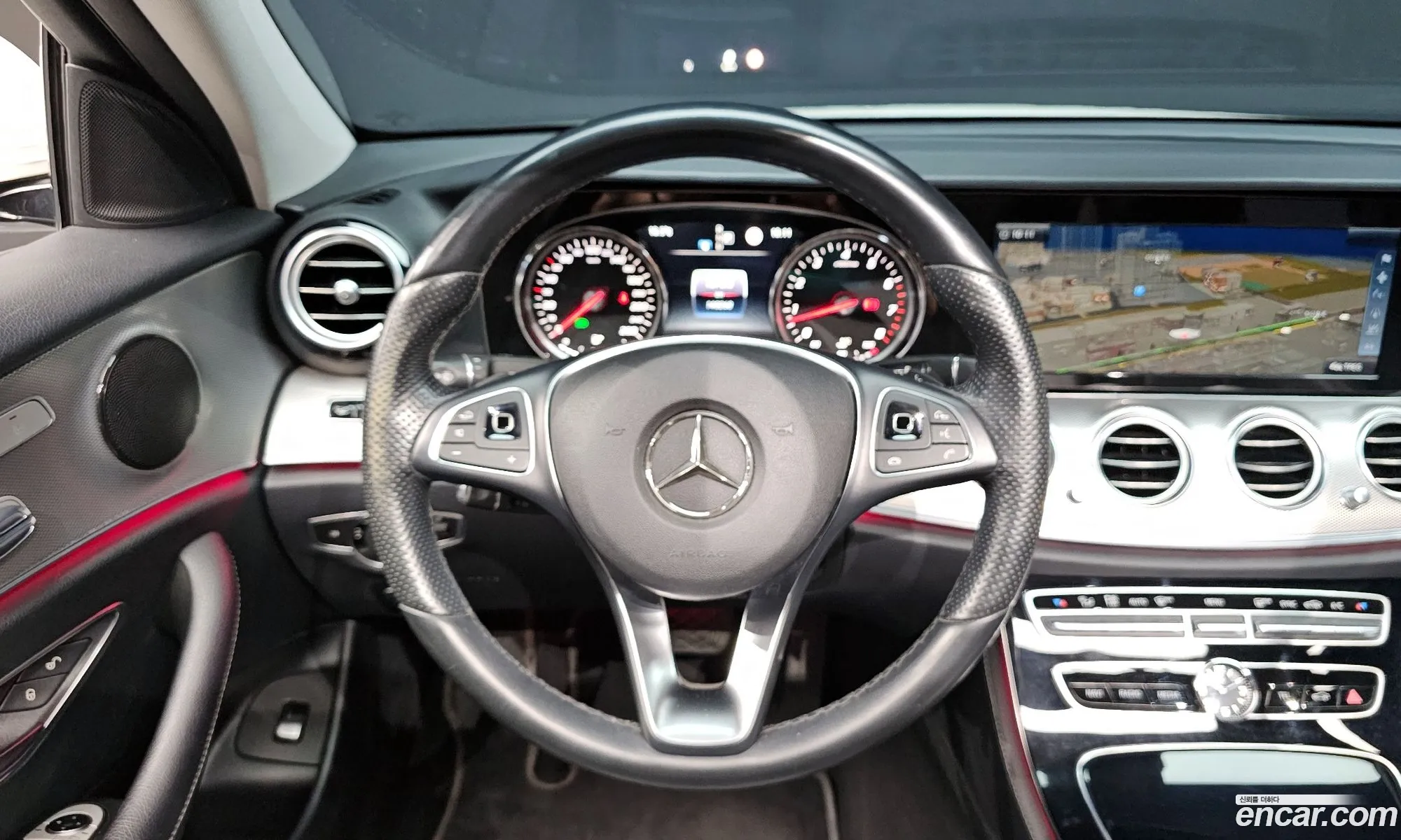 Mercedes-Benz E-Class W213 2017 WDDZF4CB5HA148201 — 18