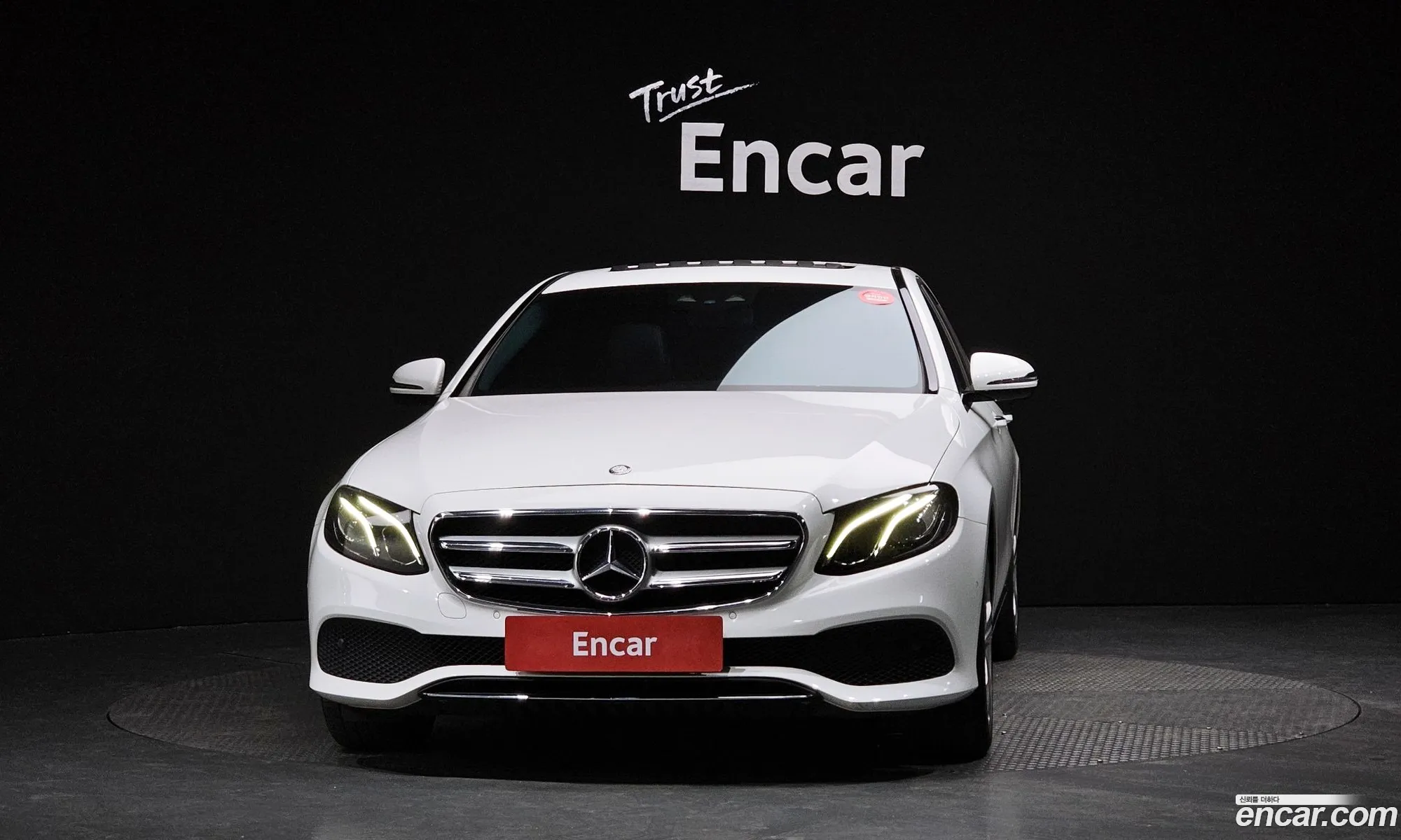 Mercedes-Benz E-Class W213 2017 WDDZF4CB5HA148201 — 17