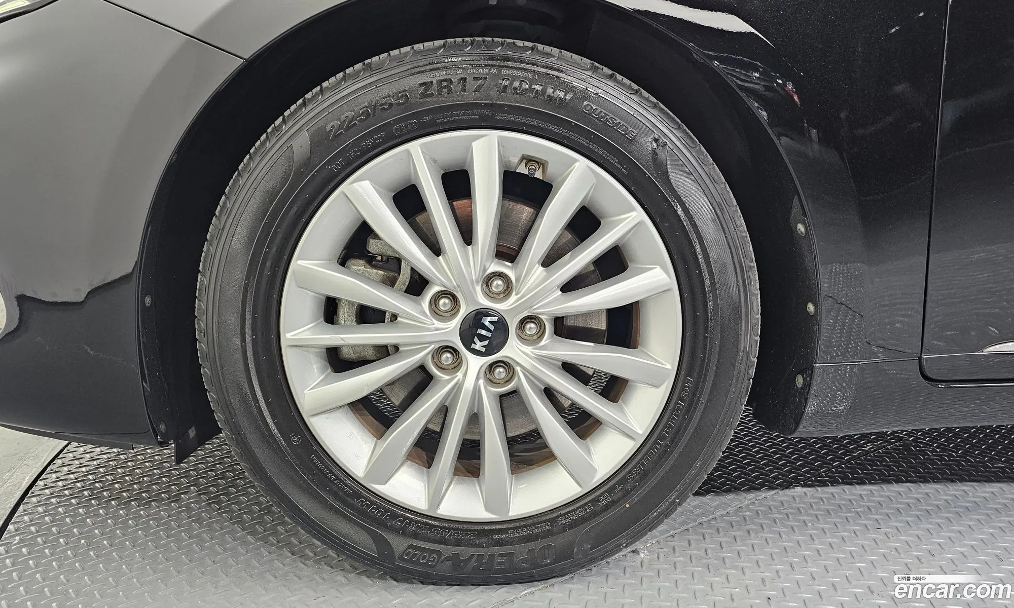 Kia K7 Premier 2020 — 23