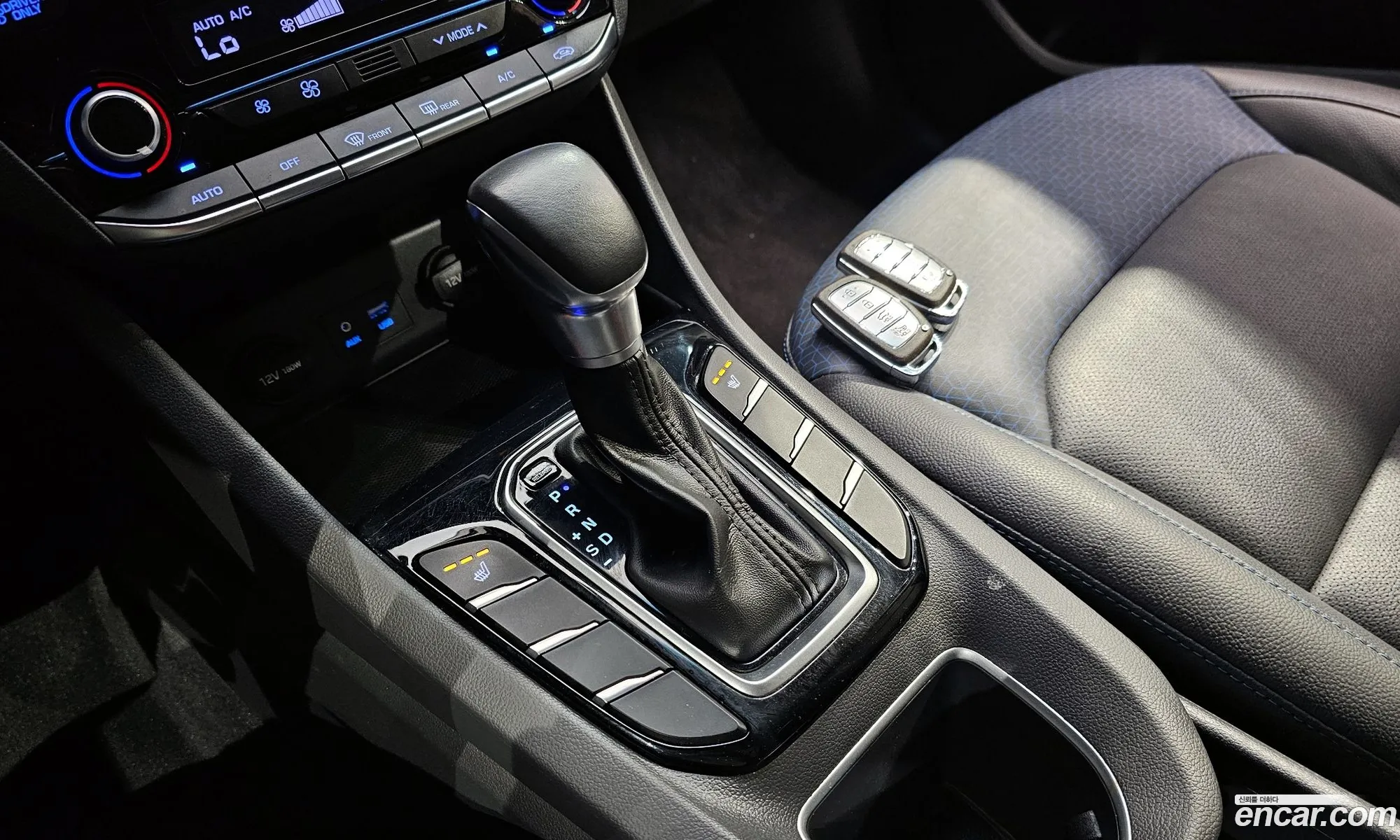 Hyundai Ioniq Hybrid 2016 — 8