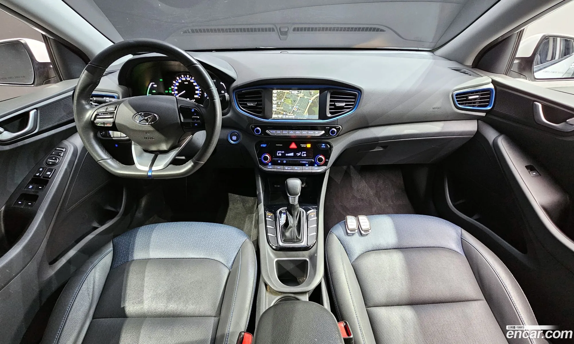 Hyundai Ioniq Hybrid 2016 — 7