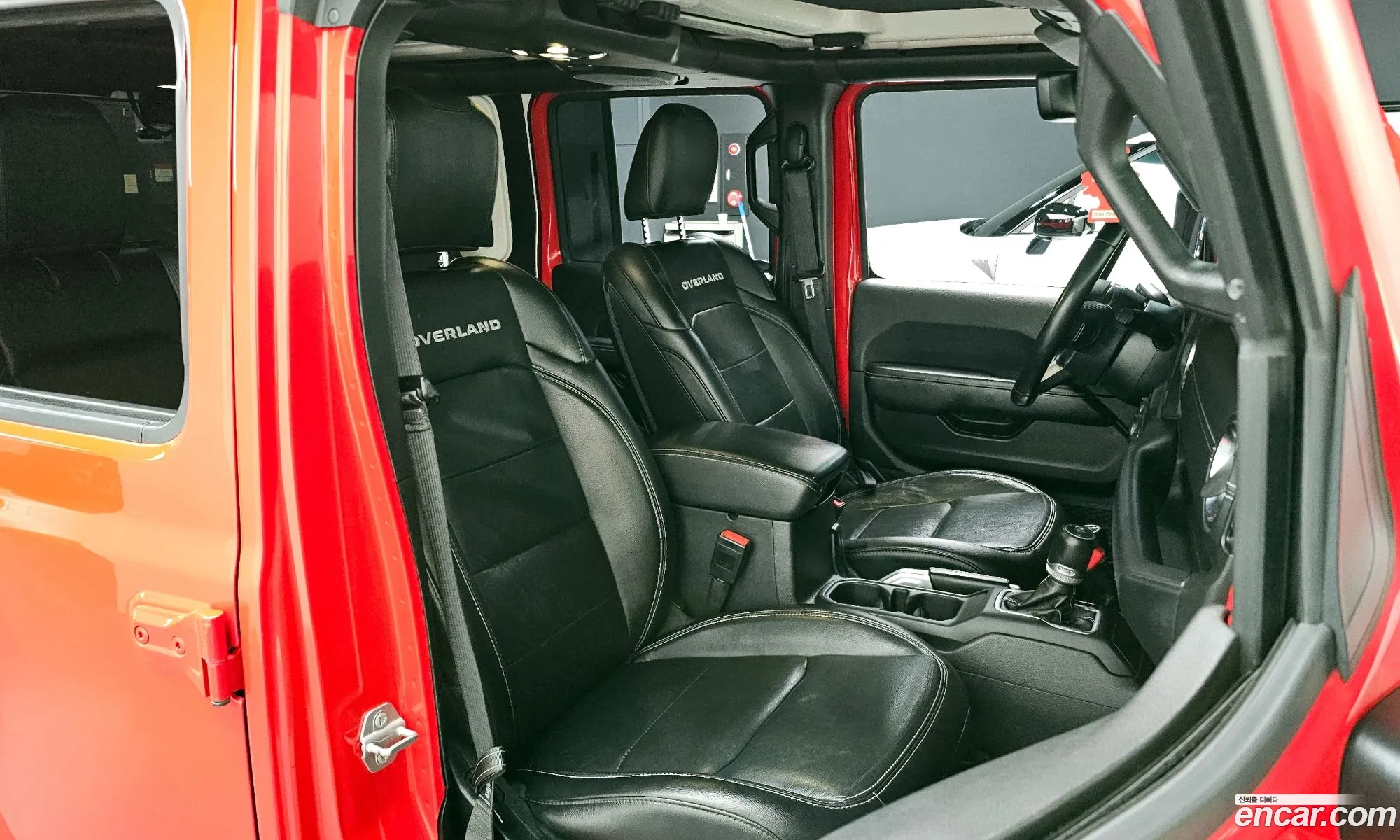 Jeep Wrangler 2019 — 18