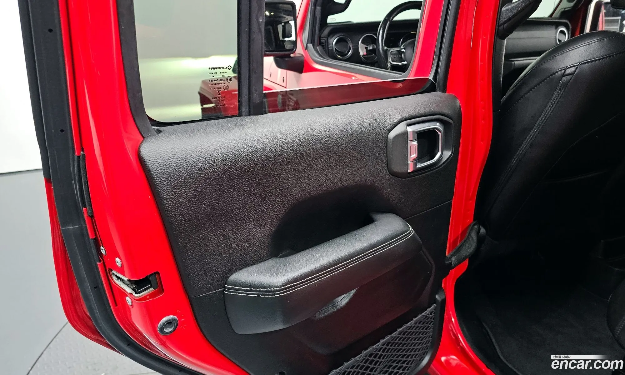 Jeep Wrangler 2019 — 26