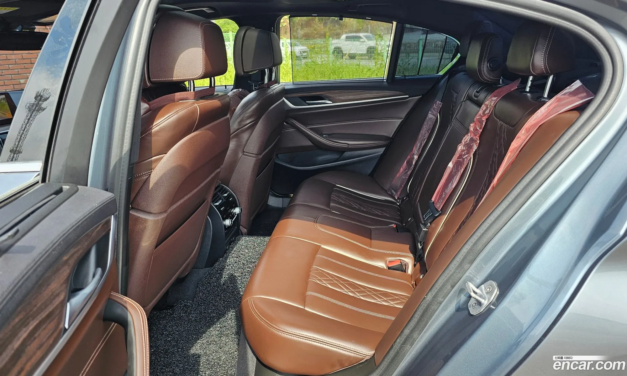 BMW 5 Series 2019 — 11