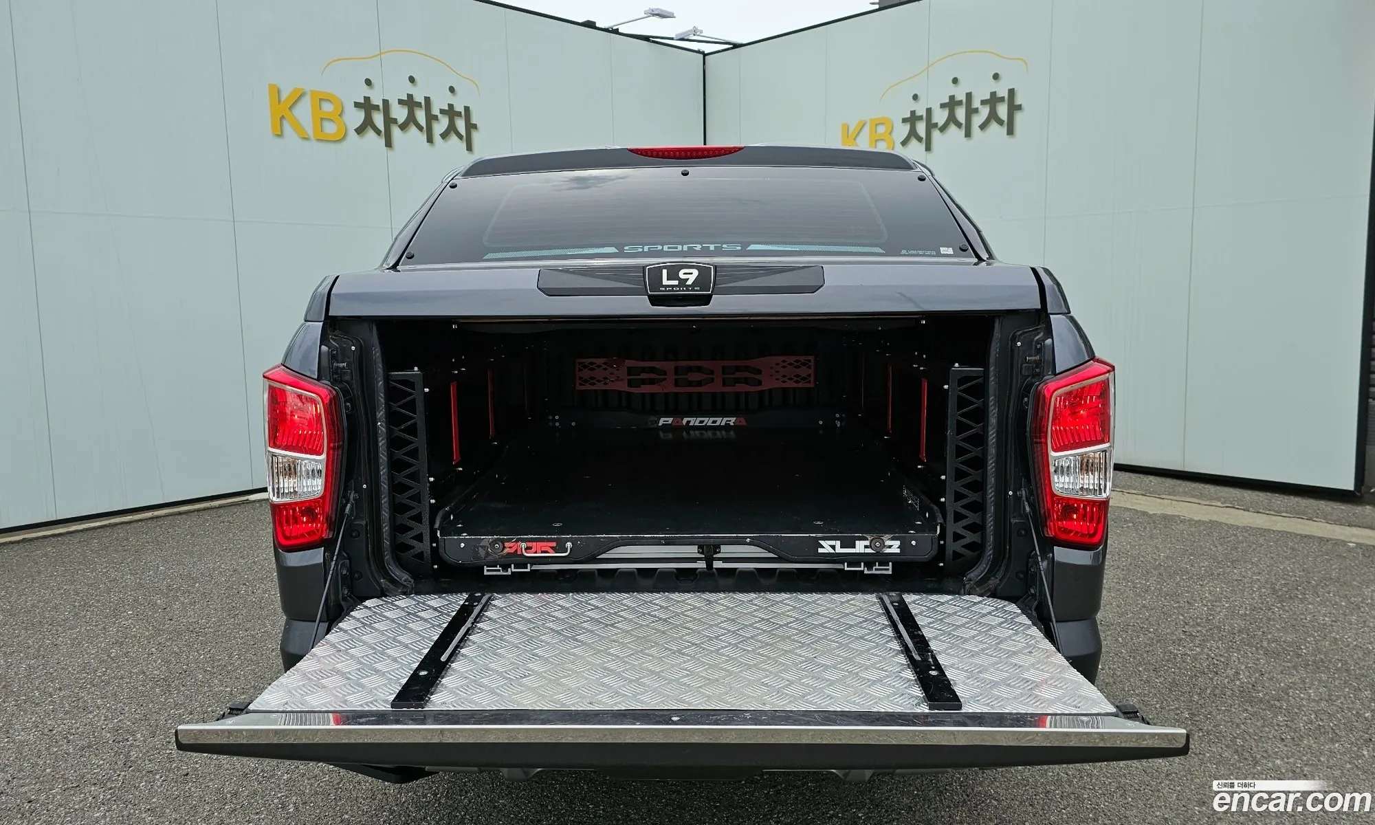 KG Mobility (SsangYong) Rexton Sports Khan 2020 — 12