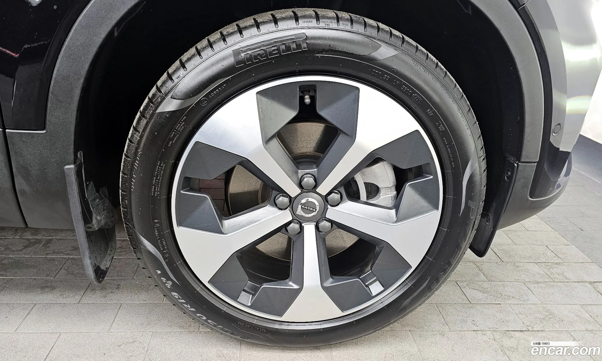 Volvo XC40 2024 — 28