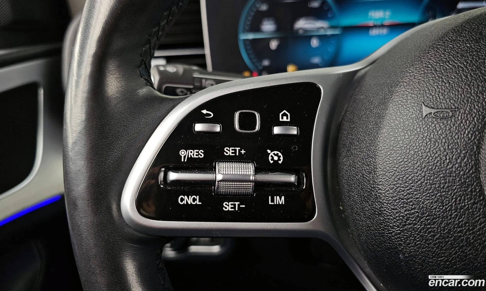 Mercedes-Benz GLE-Class W167 2019 — 14