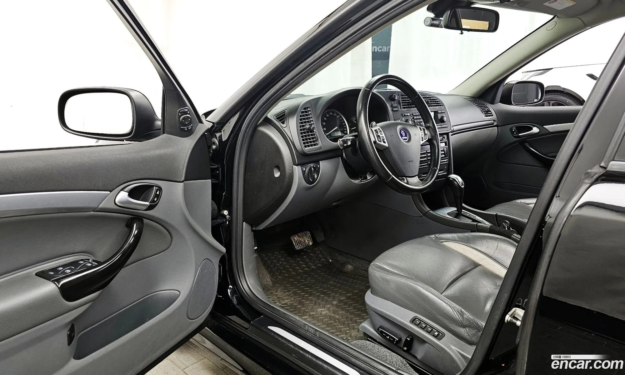 Saab 9-3