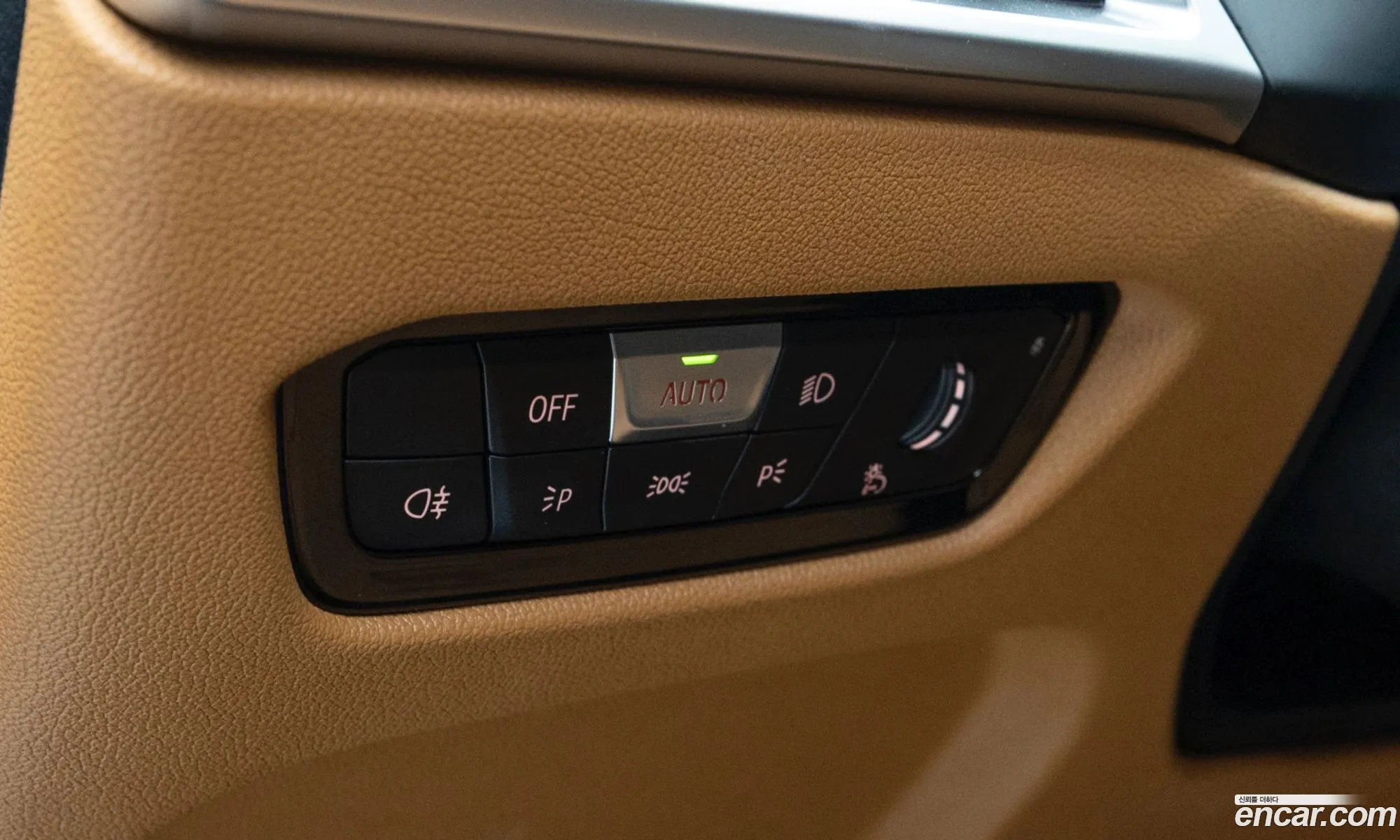 BMW 3 Series 2025 — 16
