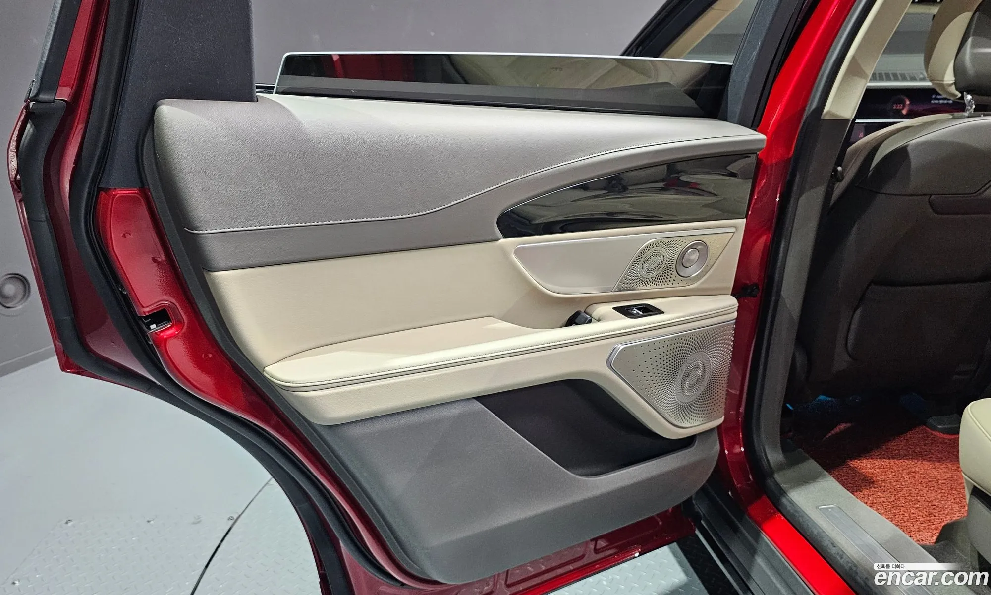 Lincoln Nautilus 2024 — 15