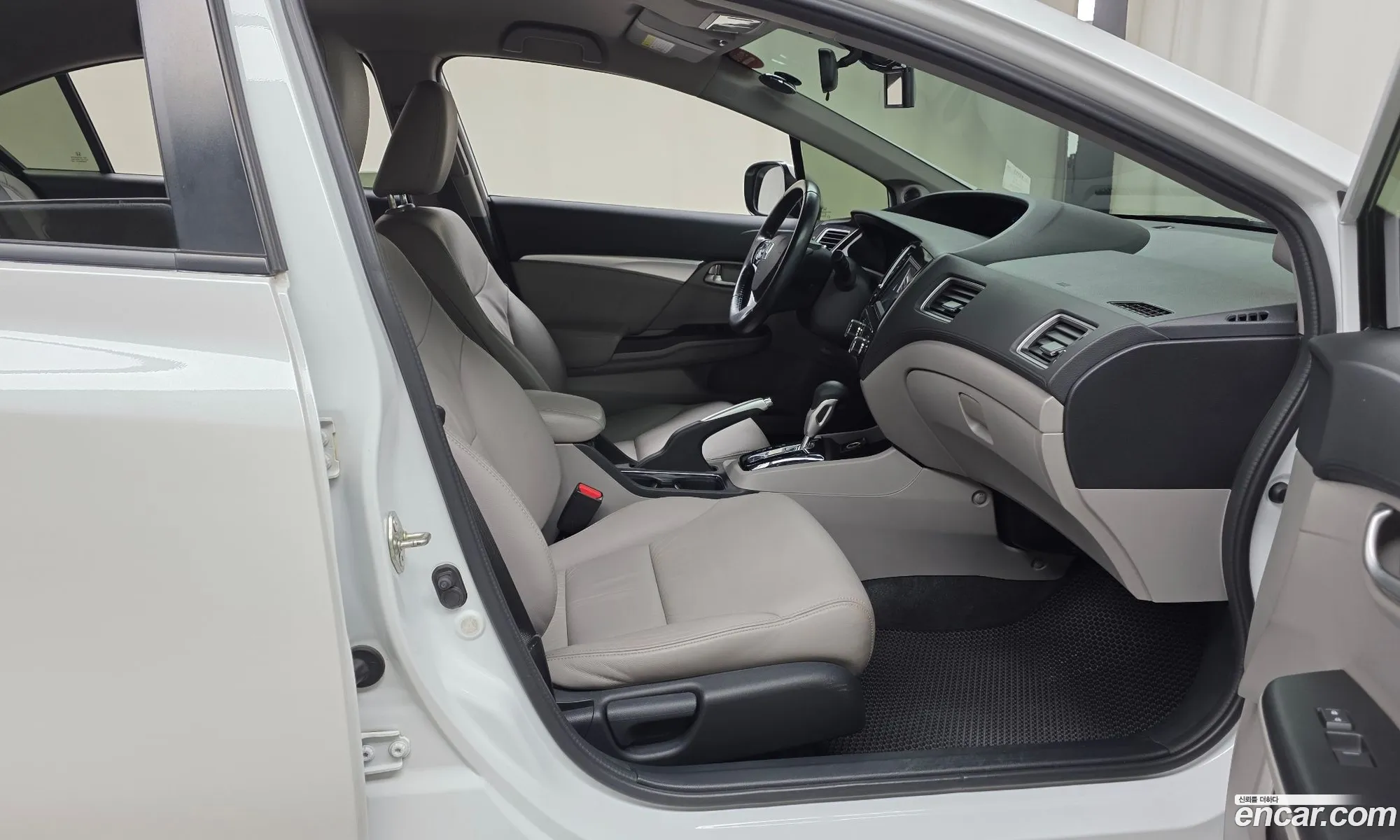 Honda Civic 2013 19XFB4630DE300018 — 4