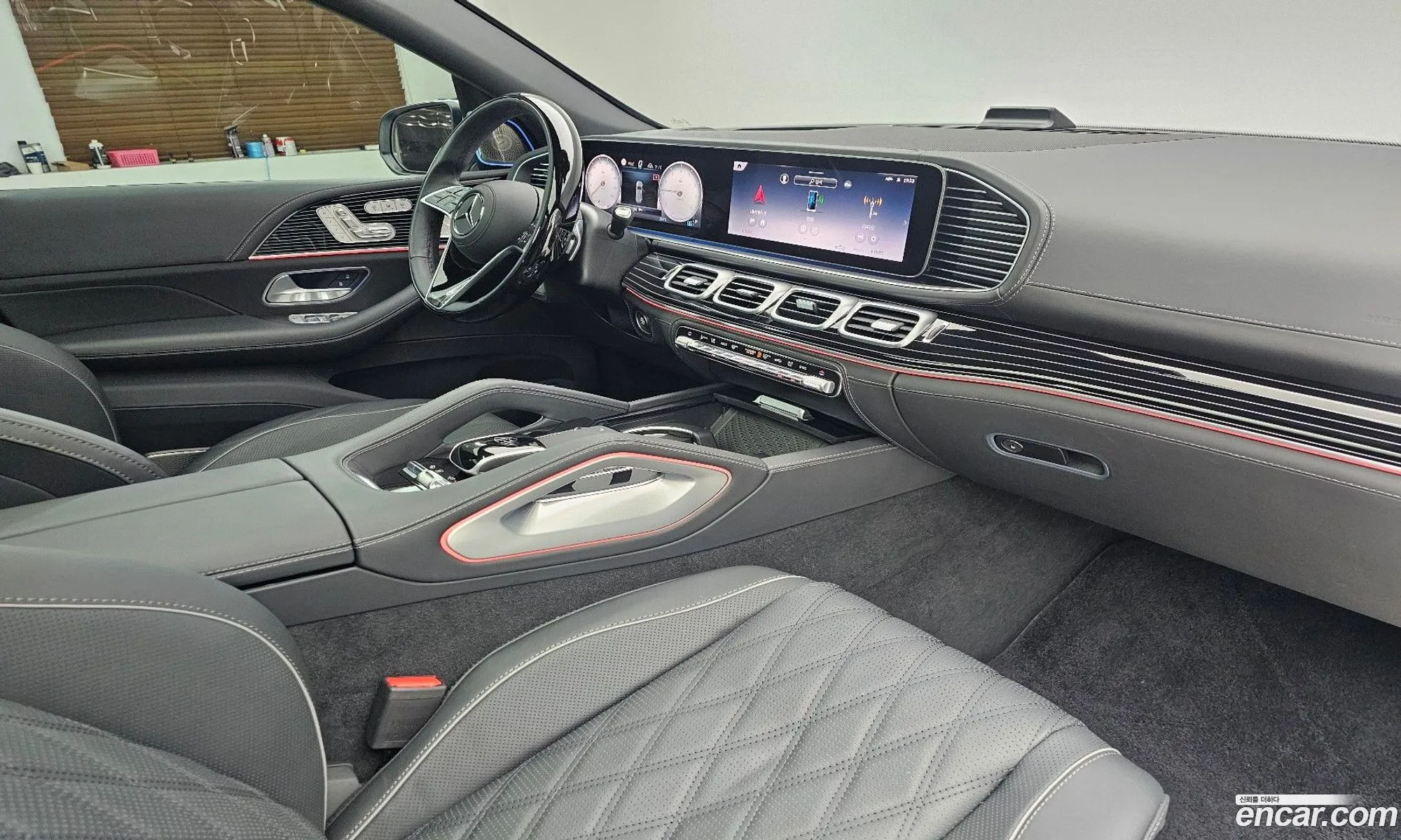 Mercedes-Benz GLS-Class X167 2025 — 13