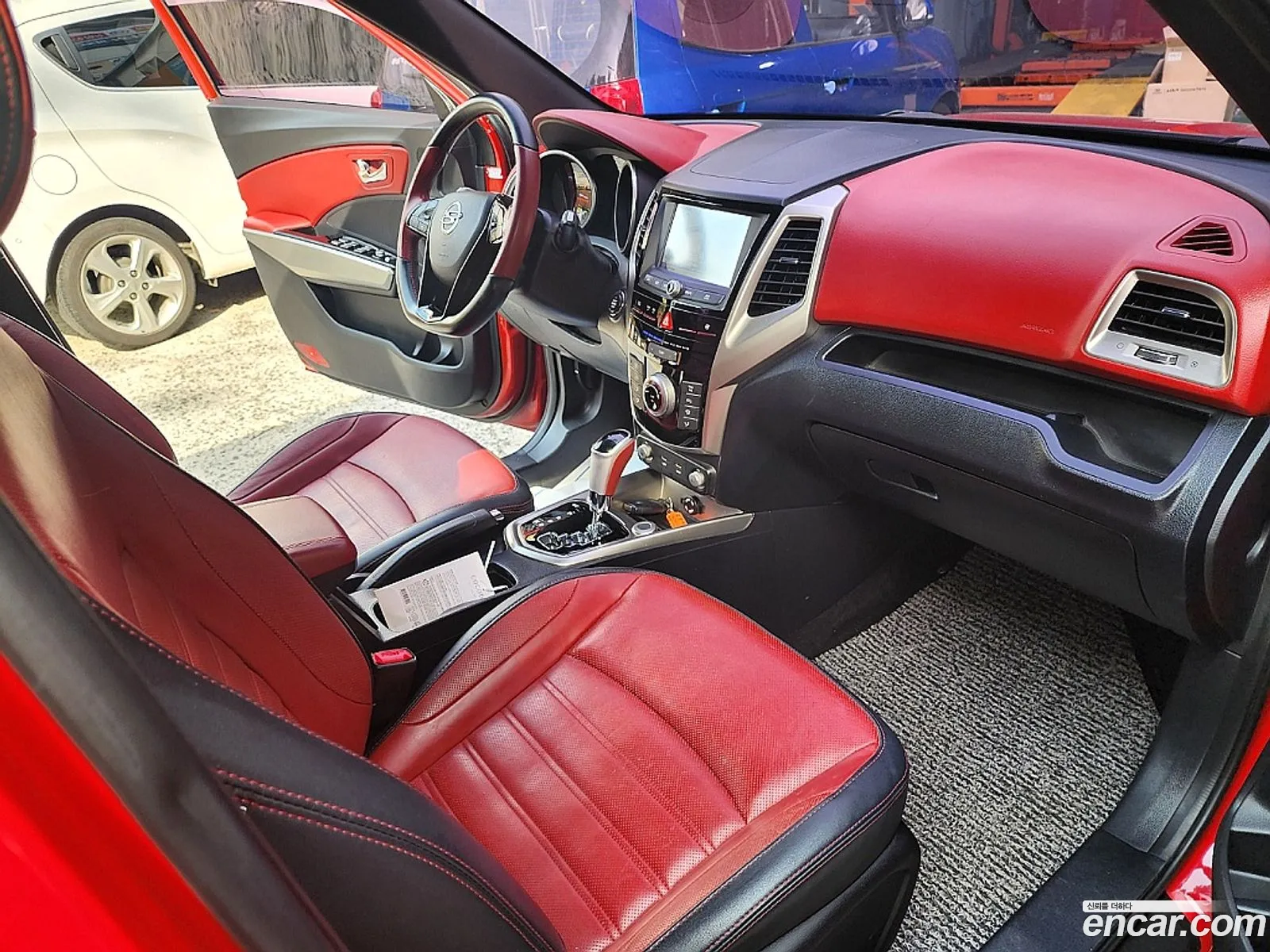 KG Mobility (SsangYong) Tivoli 2016 — 11