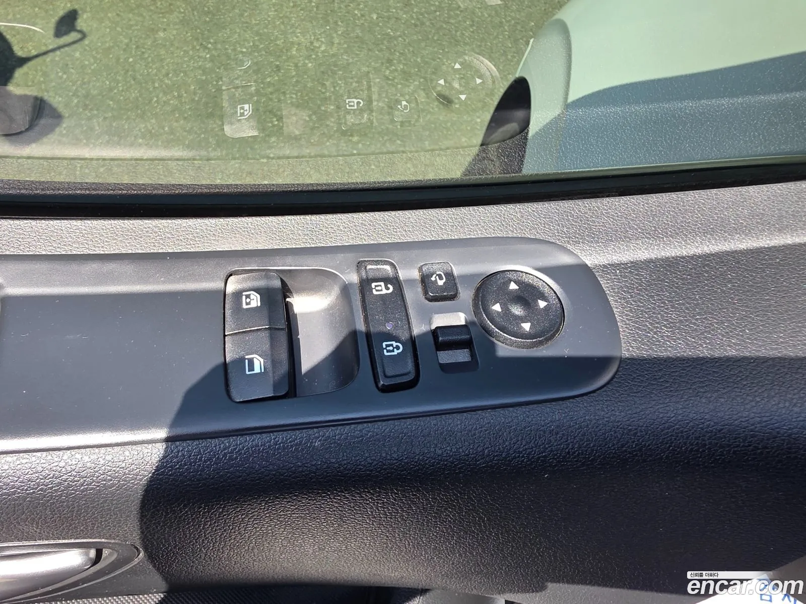 Hyundai Staria 2023 — 11