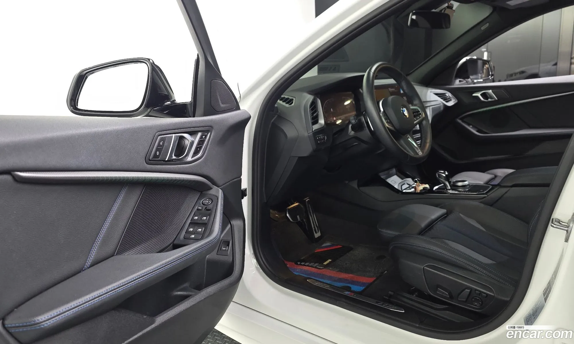 BMW 1 Series 2024 — 16