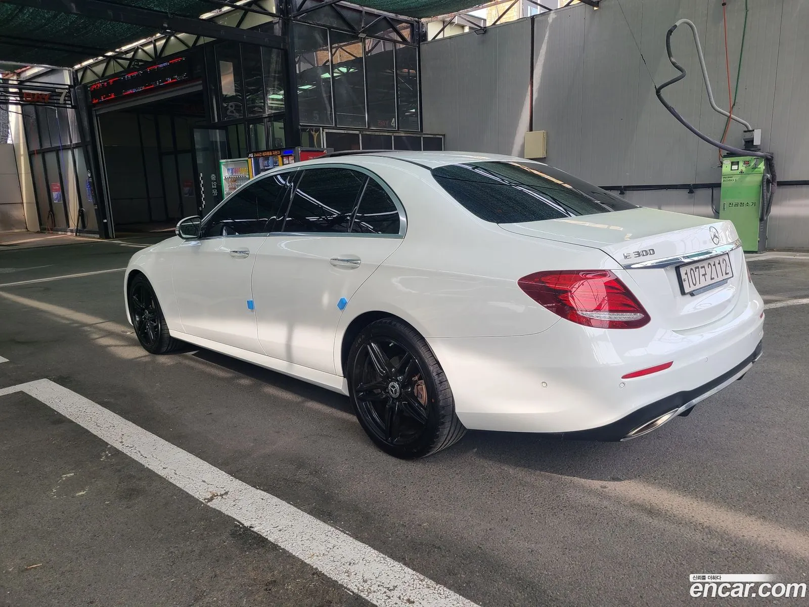 Mercedes-Benz E-Class W213 2018 — 18