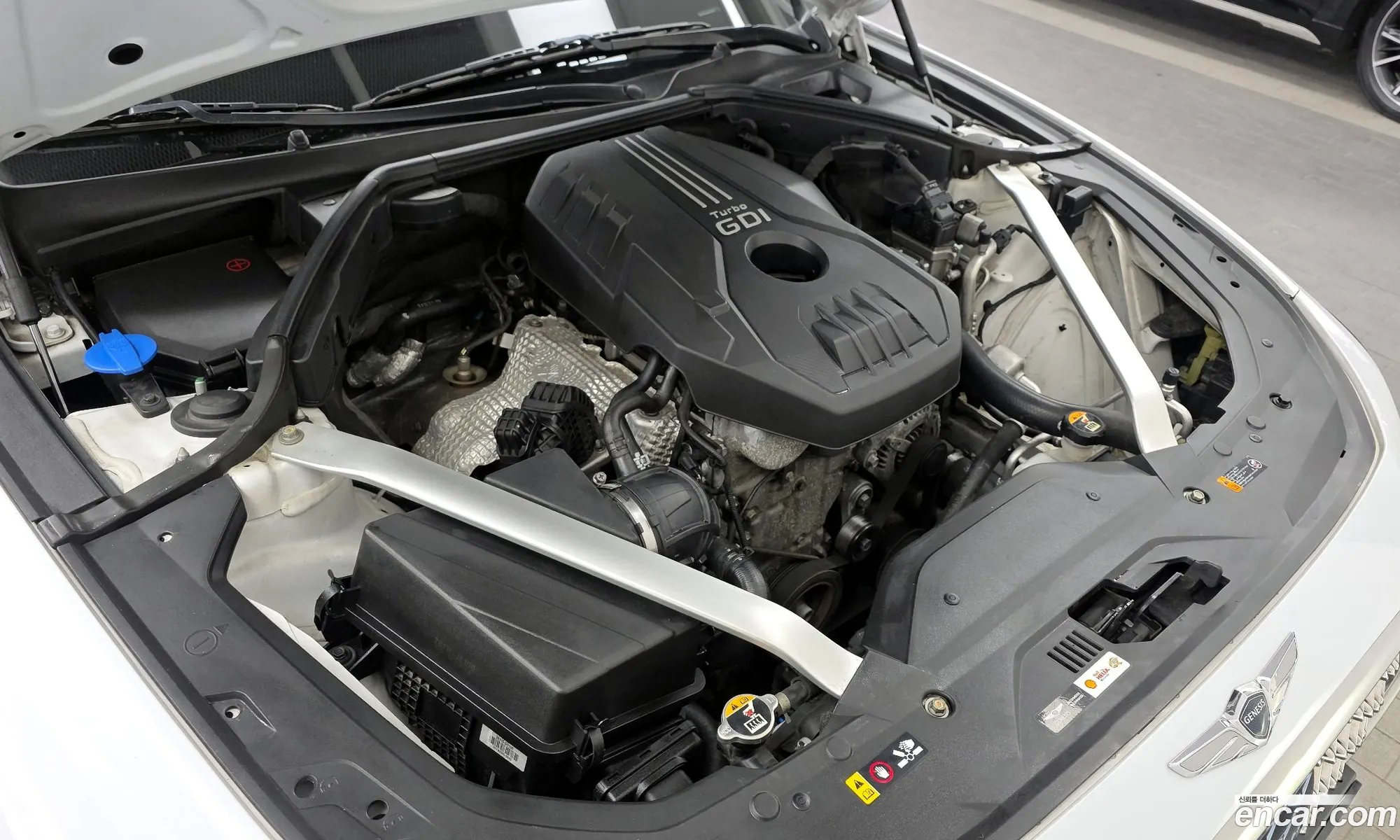 Genesis G70 2019 — 16