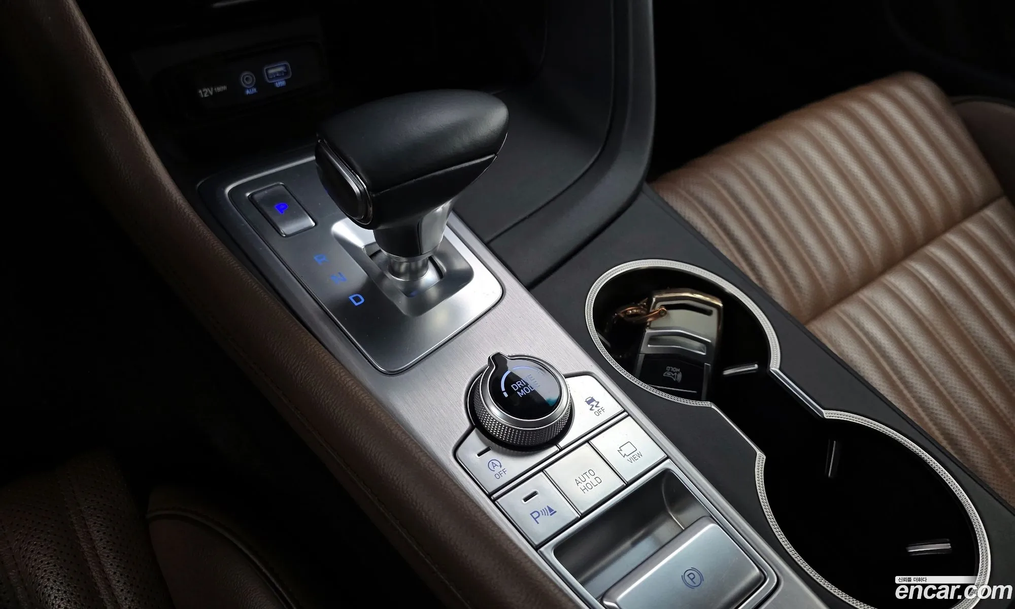 Genesis G70 2019 — 30