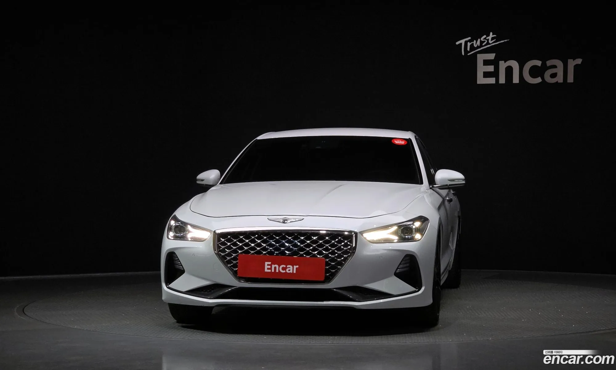 Genesis G70 2019 — 28