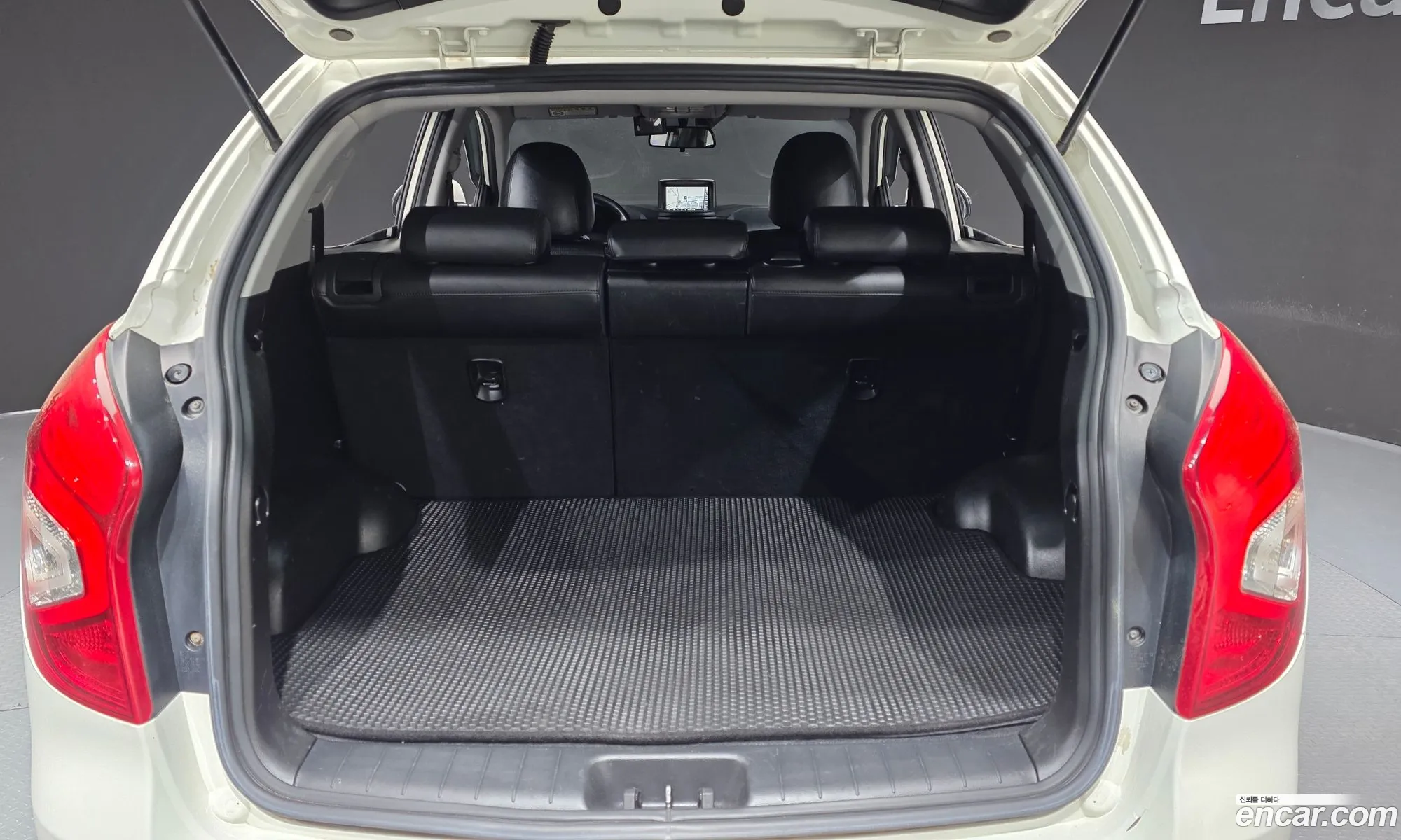 KG Mobility (SsangYong) Korando C 2015 — 5