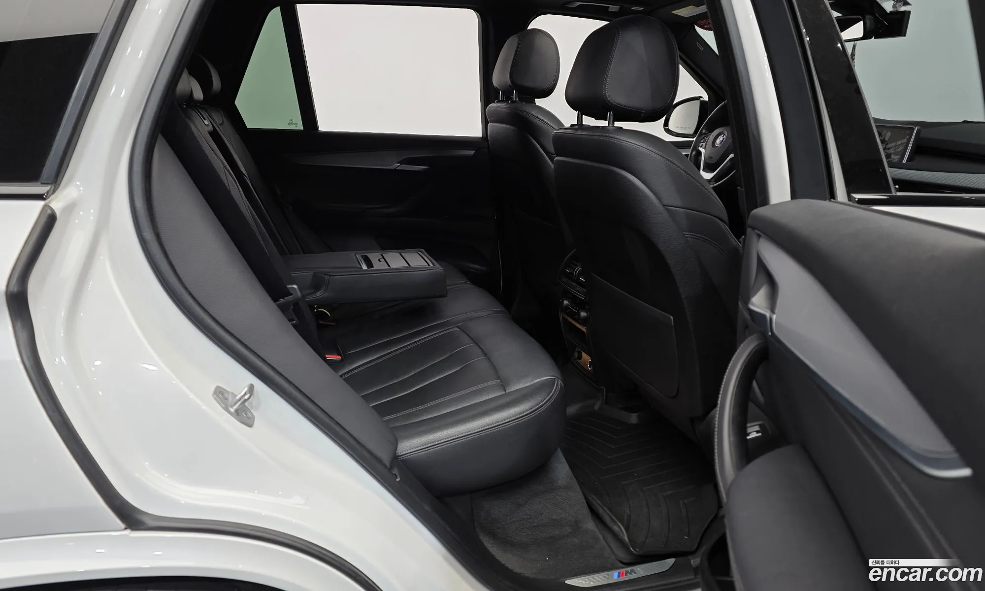 BMW X5 2018 — 11