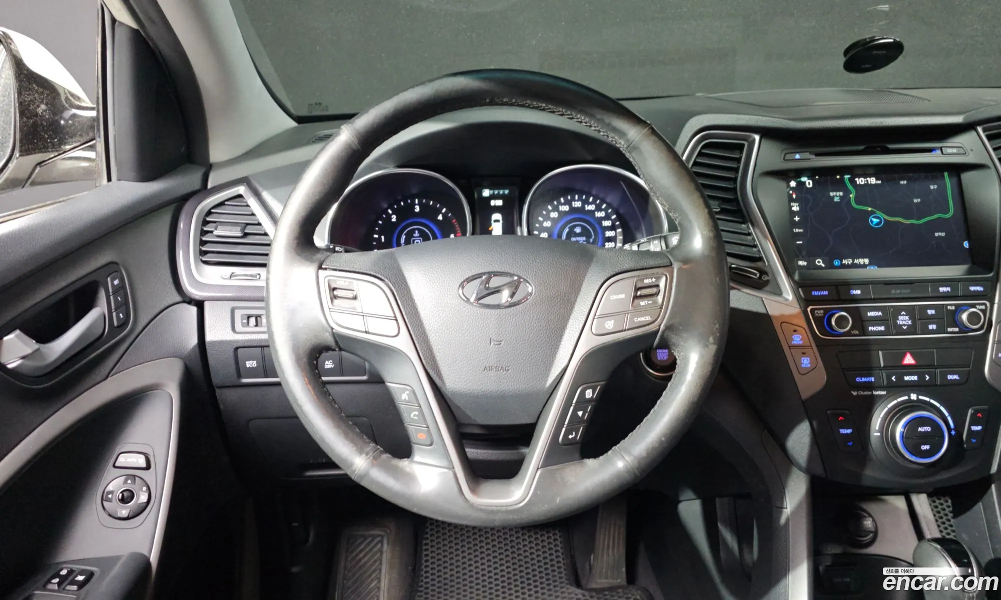 Hyundai Santa Fe DM 2015 — 17