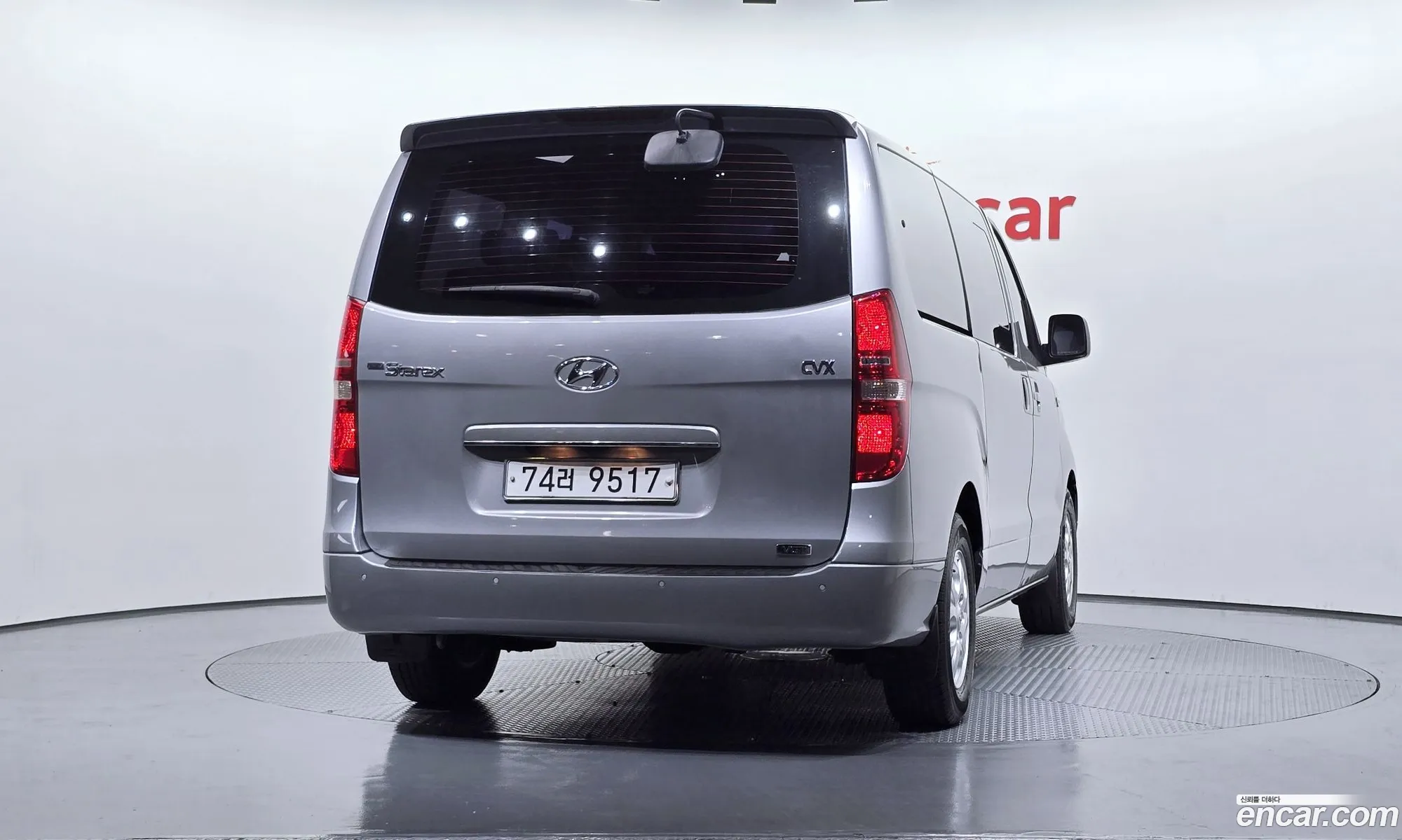 Hyundai Grand Starex 2012 — 16