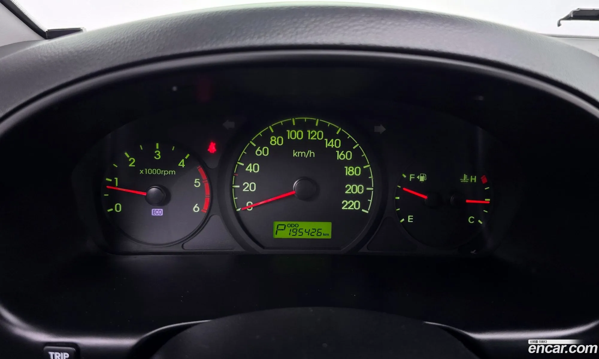 Hyundai Grand Starex 2012 — 11