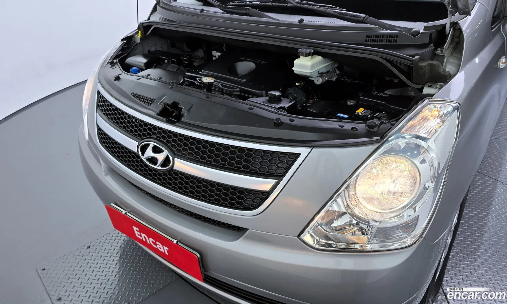 Hyundai Grand Starex 2012 — 9