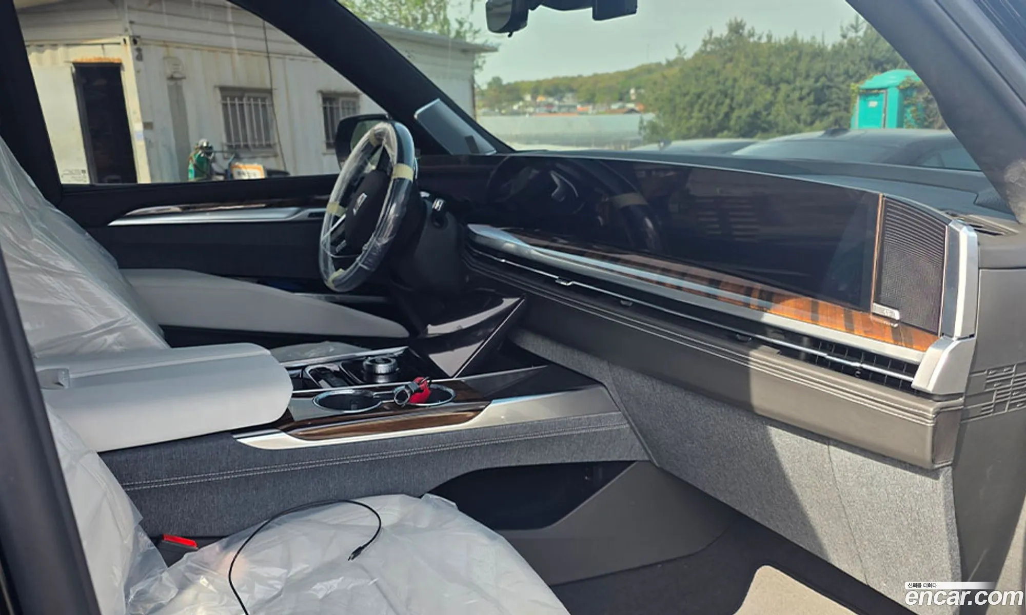 Cadillac Escalade 2026 — 7