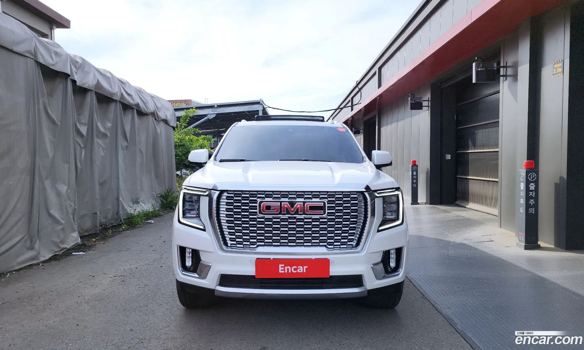 GMC Yukon 2021 1GKS2JKL111111111 — 5