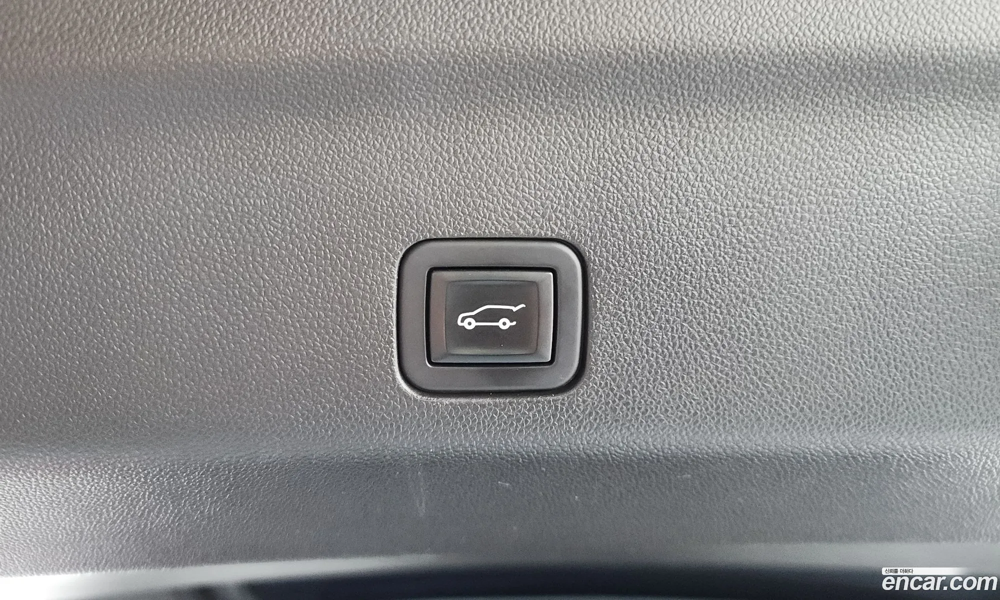 GMC Yukon 2021 1GKS2JKL111111111 — 4