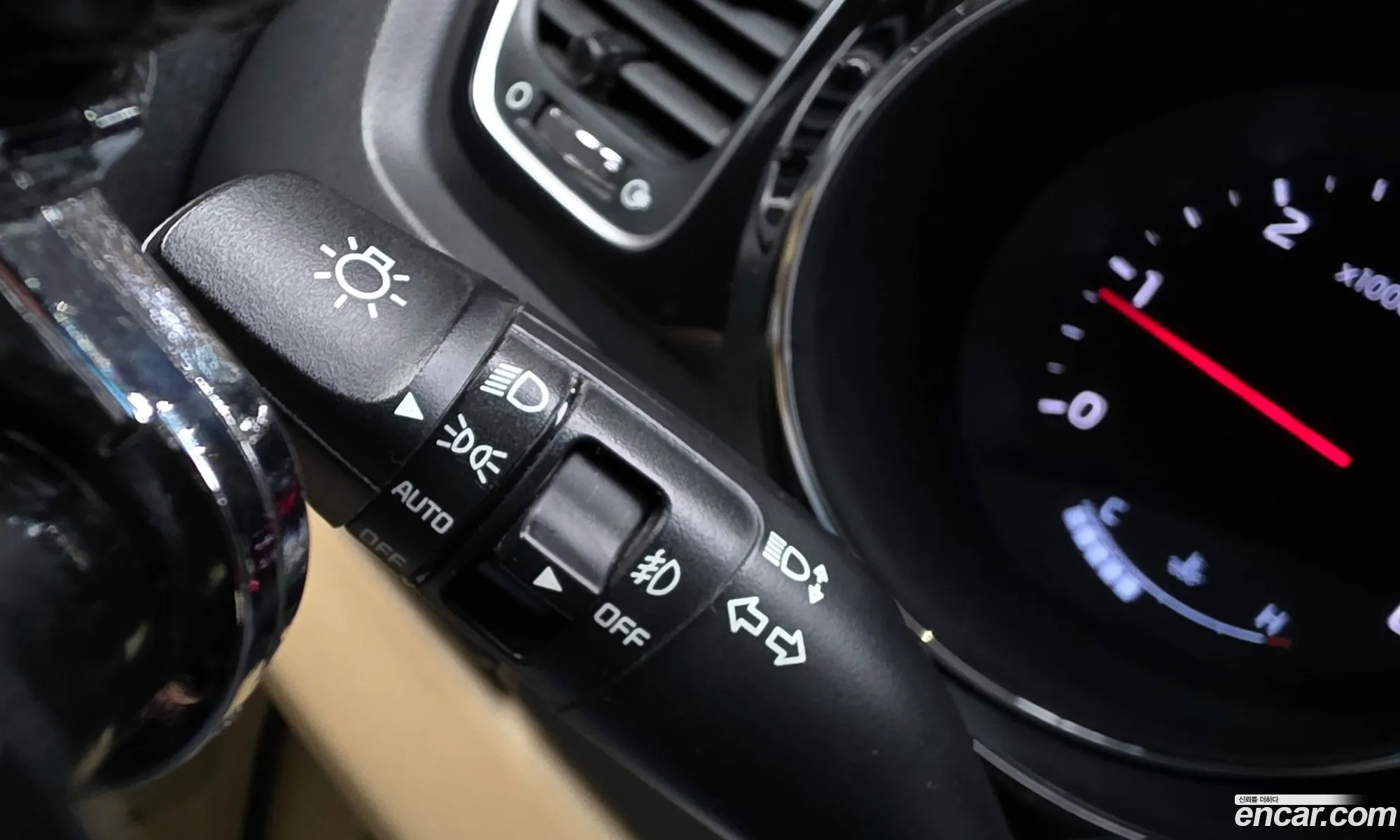 Kia Carnival 2017 — 30