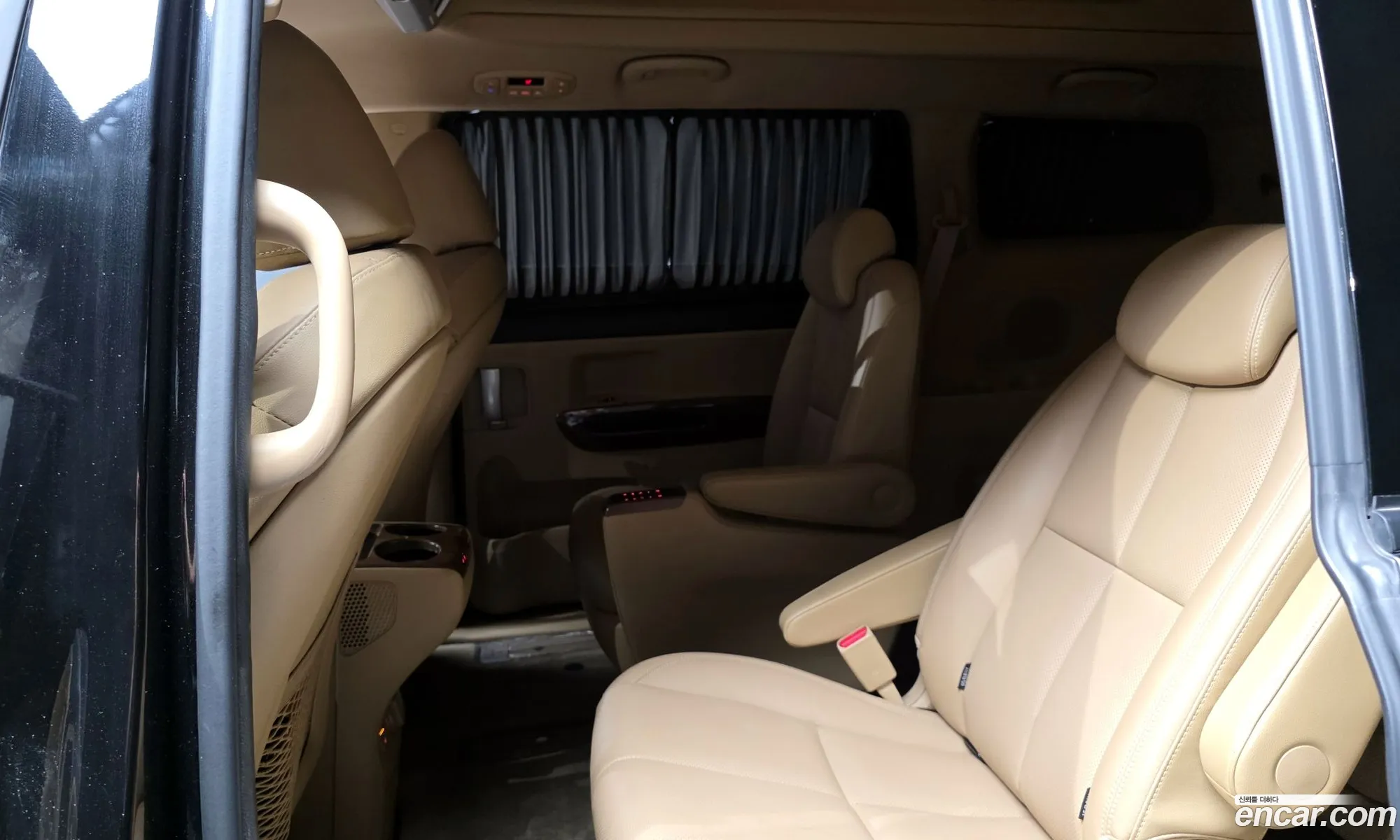 Kia Carnival 2017 — 5