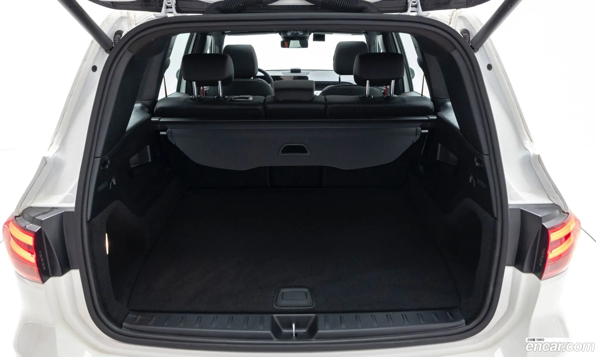 Mercedes-Benz GLB-Class X247 2025 — 6