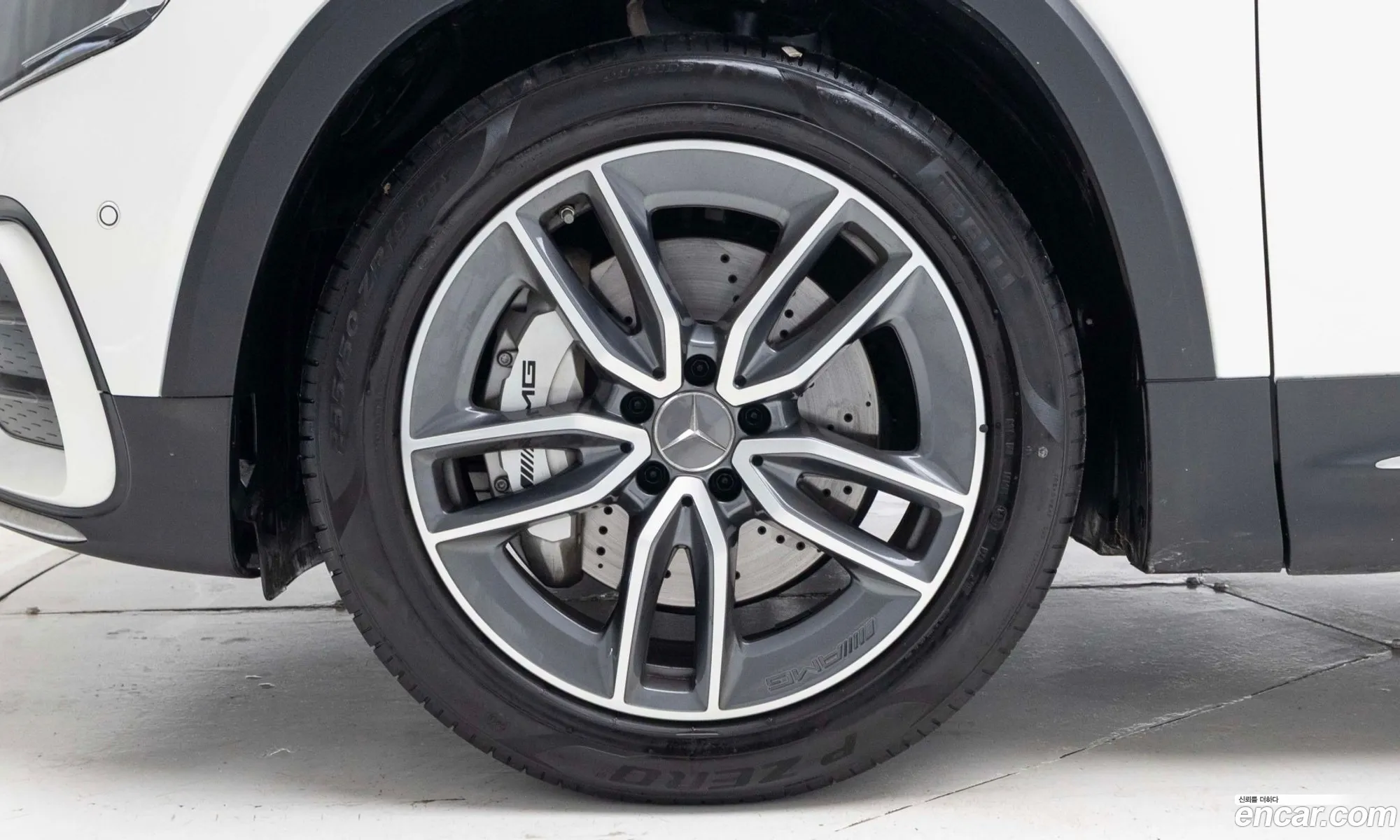 Mercedes-Benz GLB-Class X247 2025 — 15