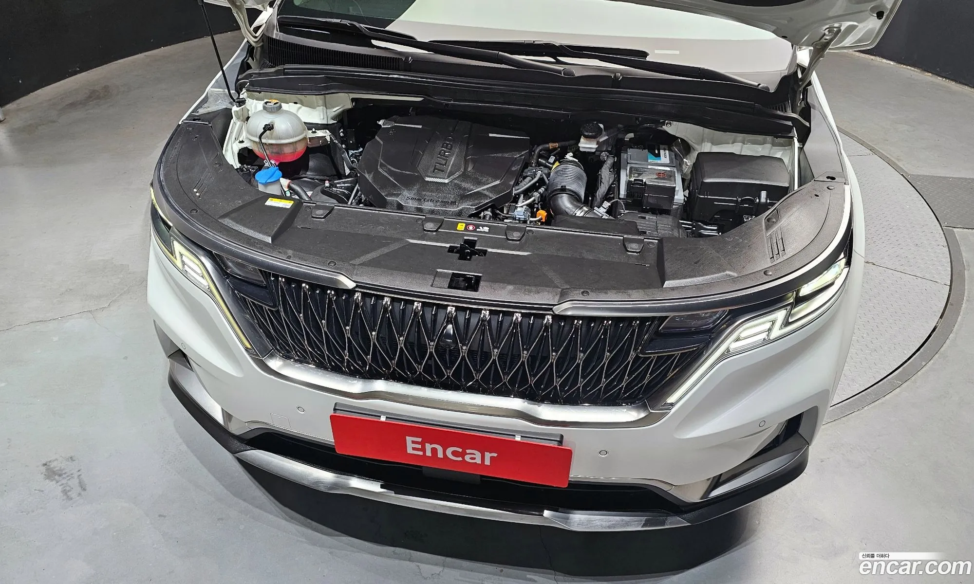 Kia Carnival 2022 — 25