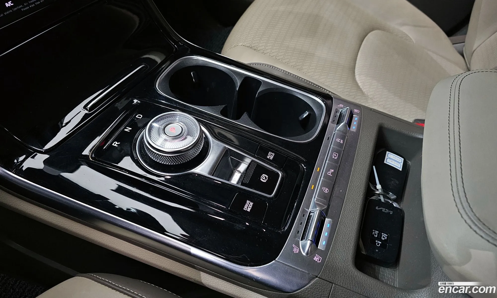 Kia Carnival 2022 — 2